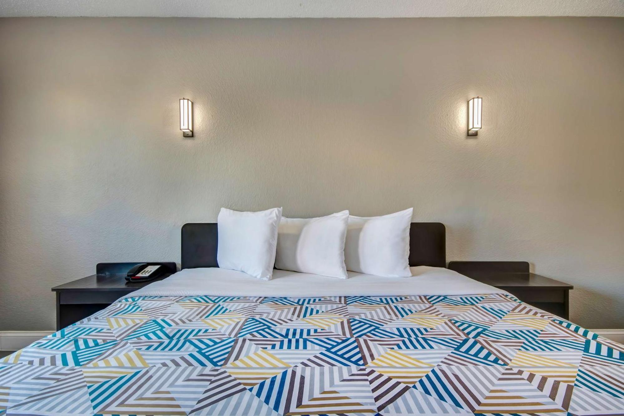 Motel 6 Columbus Oh - Osu North Luaran gambar